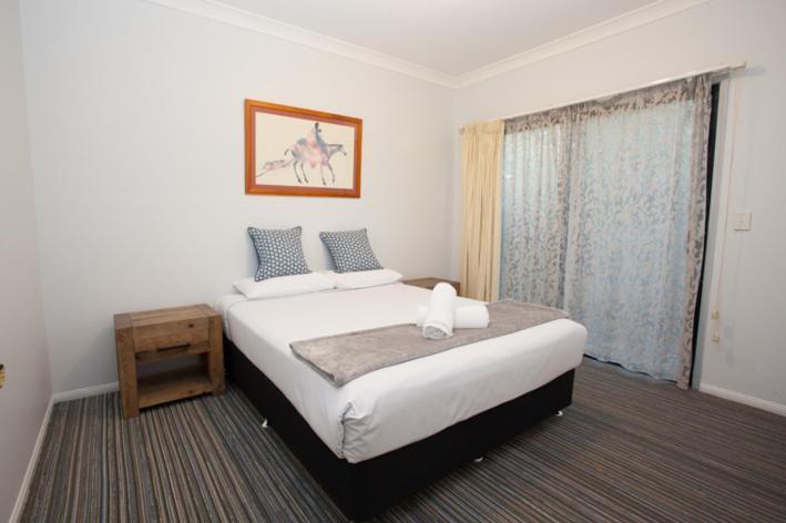 Springwood Motor Inn Dış mekan fotoğraf