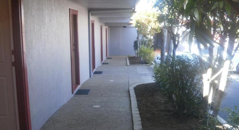 Springwood Motor Inn Dış mekan fotoğraf