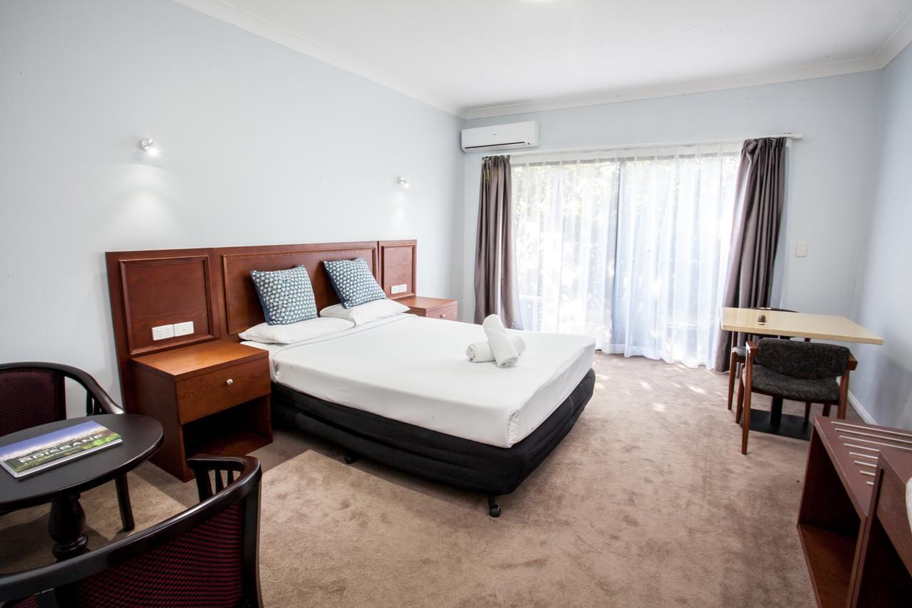 Springwood Motor Inn Dış mekan fotoğraf