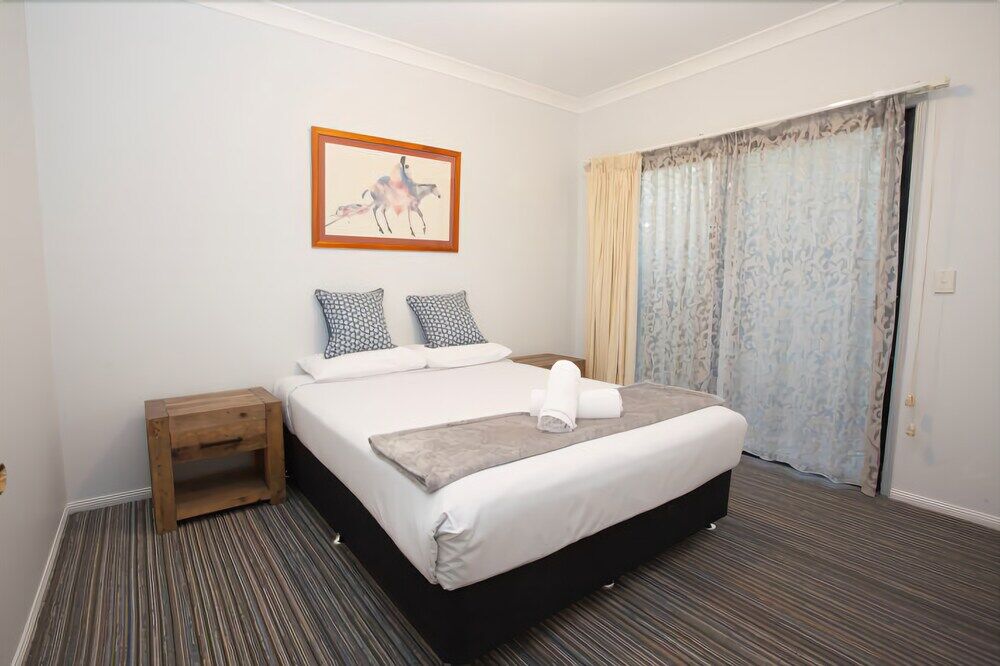 Springwood Motor Inn Dış mekan fotoğraf